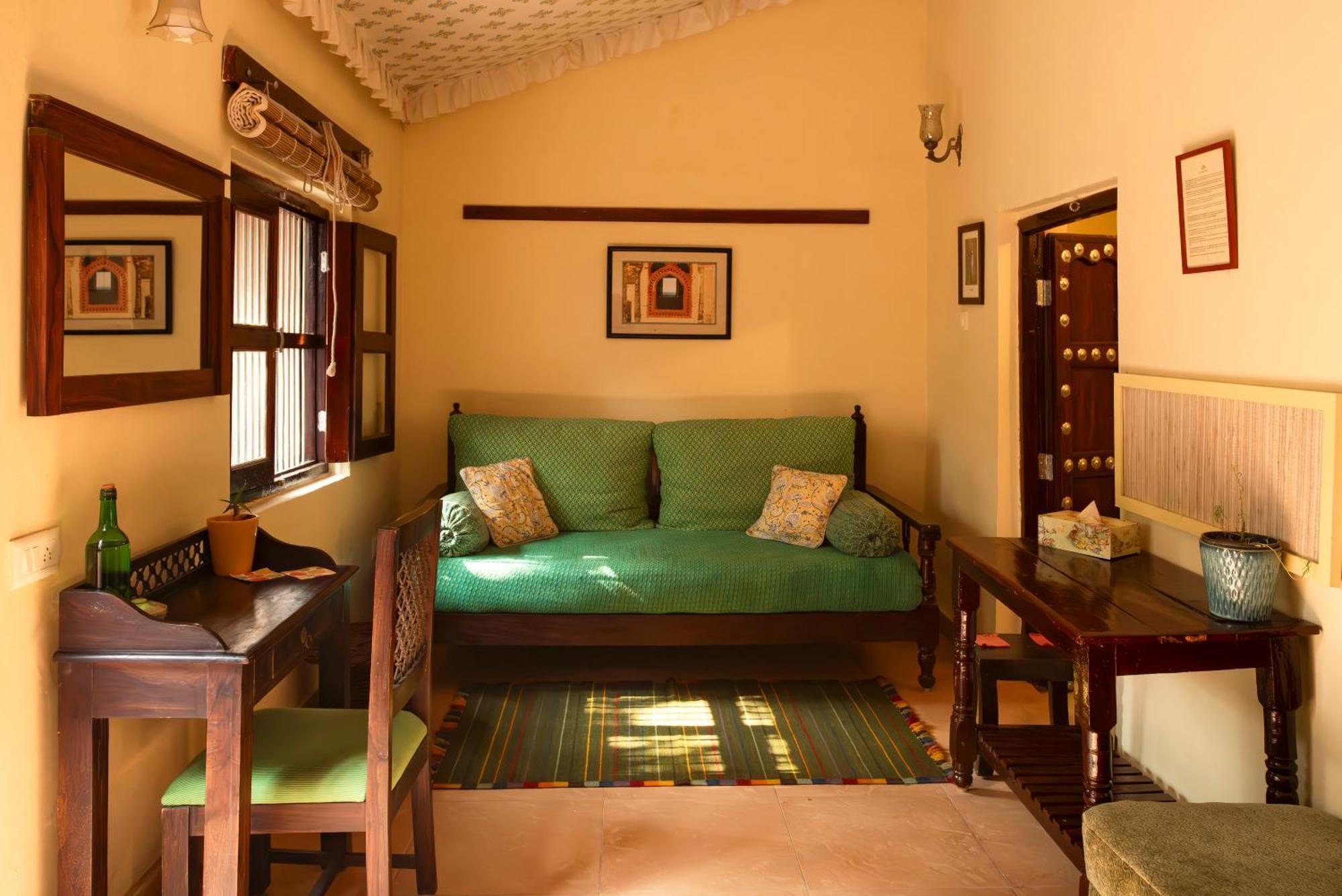 Mela Kothi - The Chambal Safari Lodge Bāh Extérieur photo