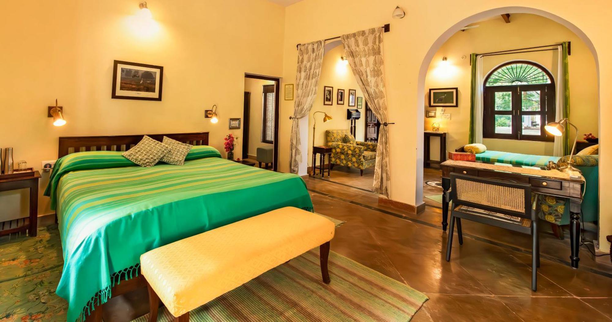 Mela Kothi - The Chambal Safari Lodge Bāh Extérieur photo