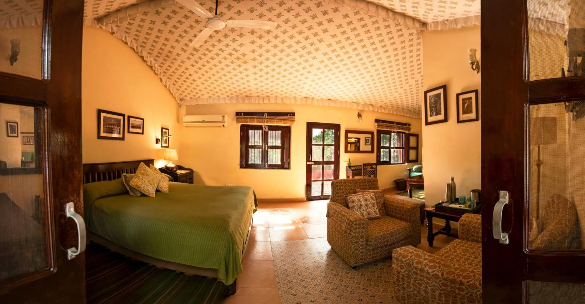 Mela Kothi - The Chambal Safari Lodge Bāh Extérieur photo