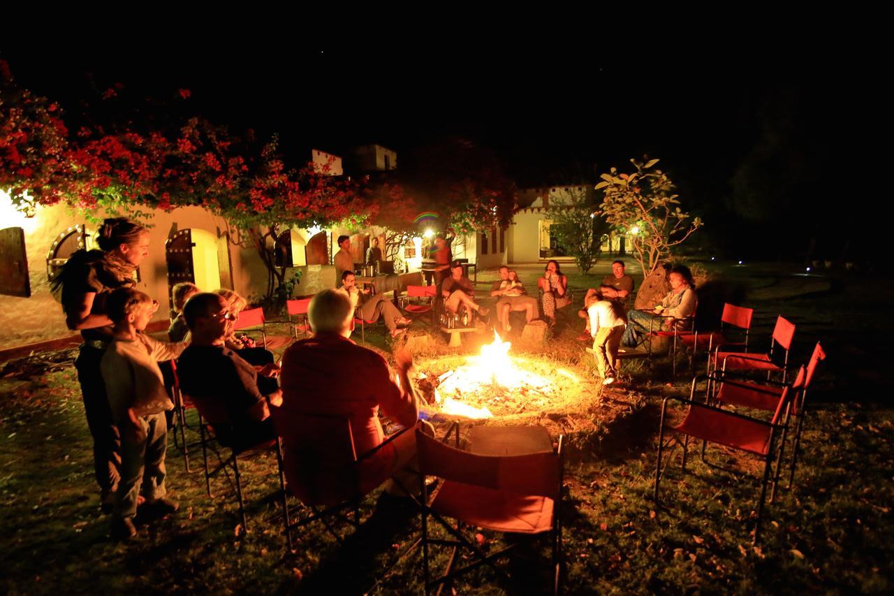 Mela Kothi - The Chambal Safari Lodge Bāh Extérieur photo