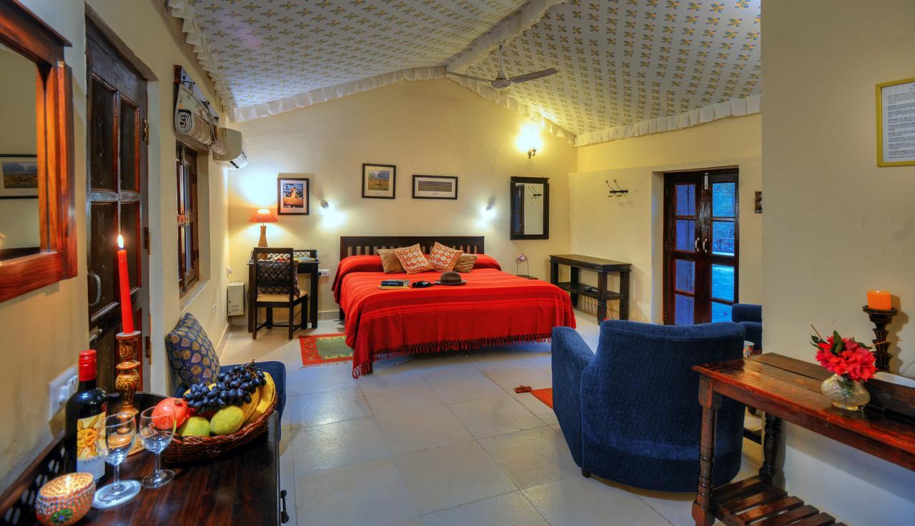 Mela Kothi - The Chambal Safari Lodge Bāh Extérieur photo